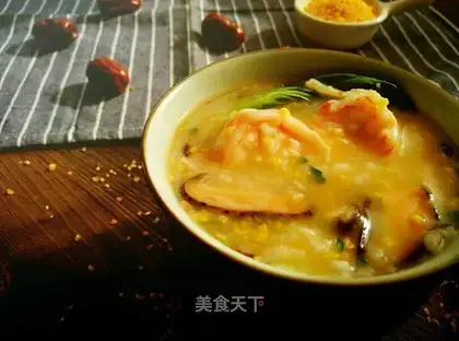 Coarse vegetable shrimp congee