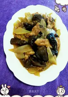 The broccoli's fried the oil