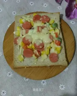 Simple toast pizza