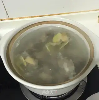Pork bouquet soup