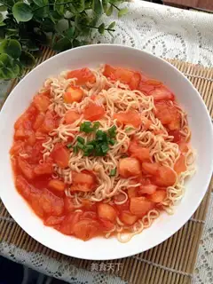 Tomato noodles