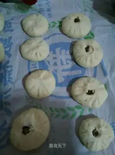 Sour buns