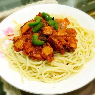 Tomato bacon pasta