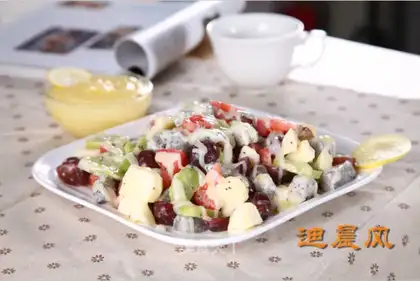 Homemade salad sauce