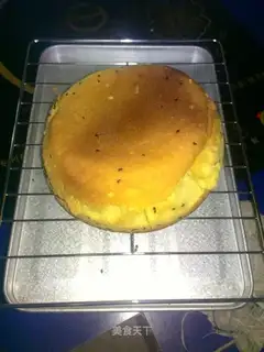 Baking cake