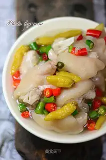 Sour soup pig hands