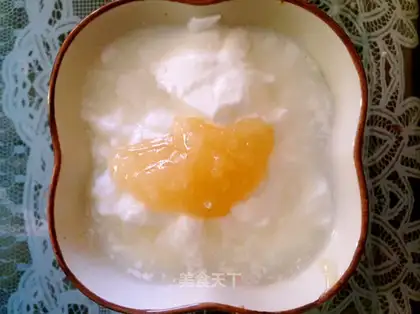 Honey yogurt