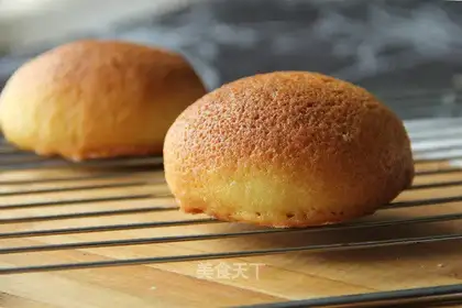 Mexican bean bun