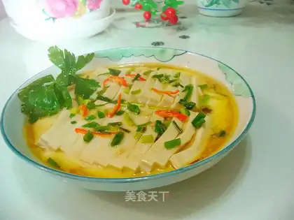 Eggs steam tofu