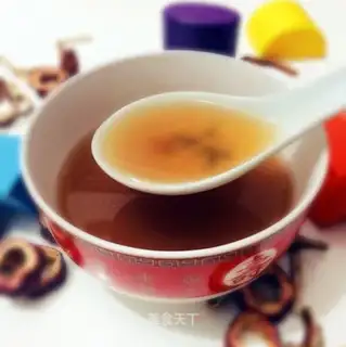 A healthy thin soup