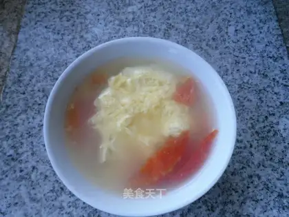 Tomato omelet soup