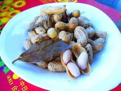 Boiled peanuts