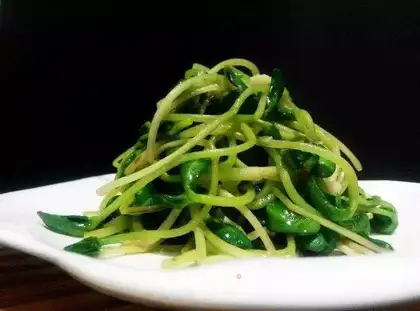Garlic black bean seed