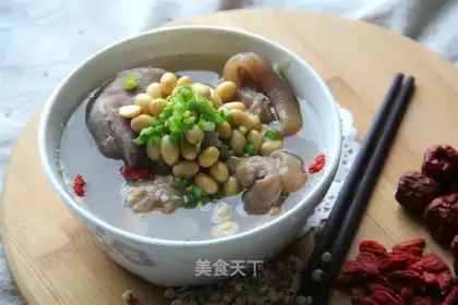 Soybean pig hoof