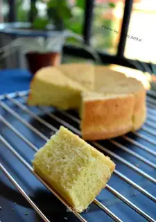 Lemon chili cake