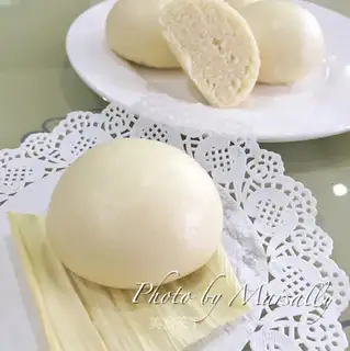 Milk buns