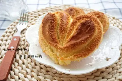Cardiac coconut bread