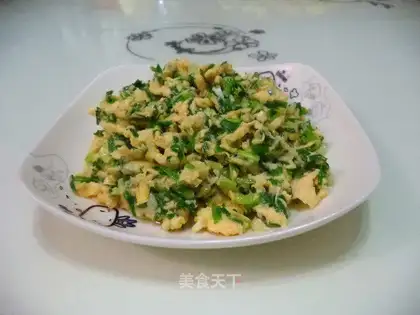 Onion fried eggs