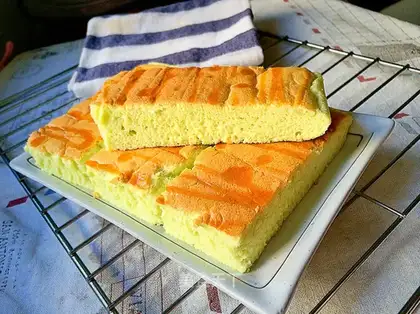 Stained green cake
