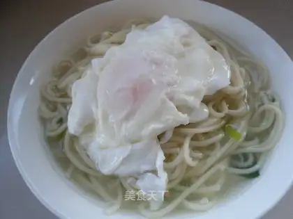 Hot soup and eggs