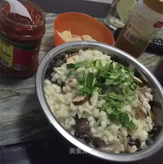 The lamb bubbly