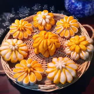 Fancy buns
