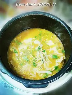 Sour soup and roast beef