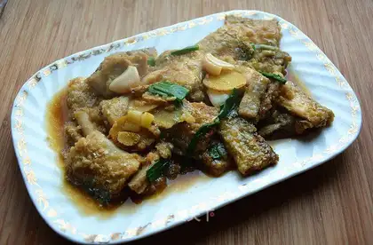Red-fried fish