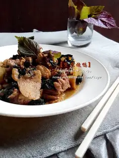 The purple duck