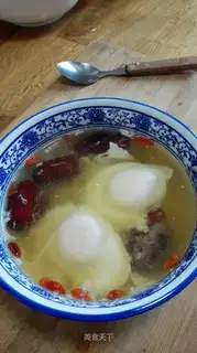 "Red-tree-sucking eggs."
