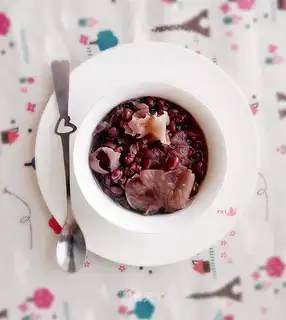 The silver spoon of red beans