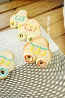 Handmade stereo cookies