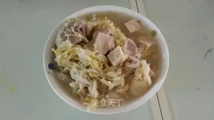 Sour stew spinal bone