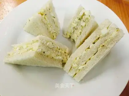 Egg sandwich