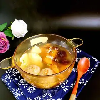 Three fresh fan soup