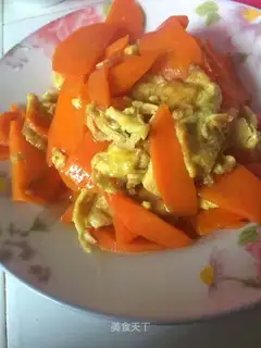 Carrot fried eggs