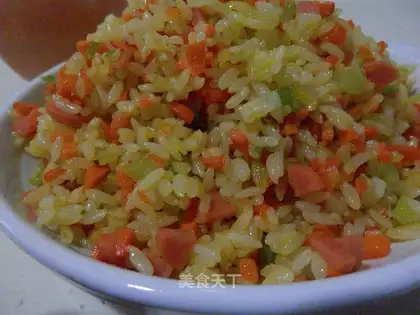 Five eggs of fried rice