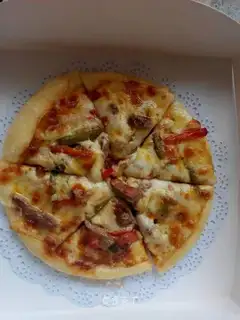 Black pepper willow pizza
