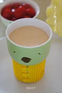 Banana orange milkshake