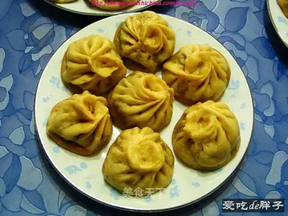 Sheep-purse pork steamed buns