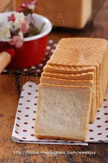 Almond toast