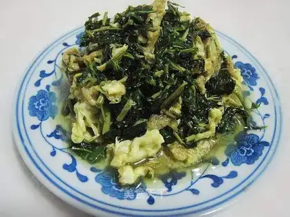 Scrambled eggs with Chinese toon