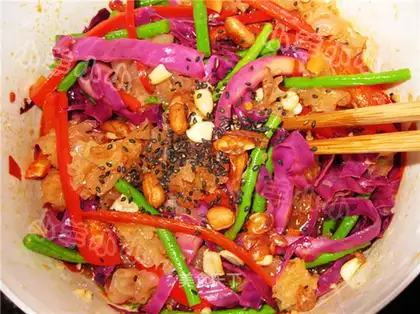 Mixed three shredded white fungus