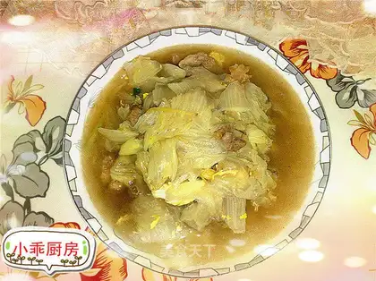 Stewed pork and cabbage