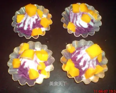 Mango yogurt purple potato mashed
