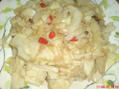 Hot and sour cabbage