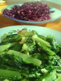 Garlic oil and wheat vegetables
