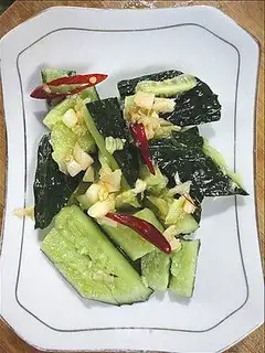 smashed cucumbers