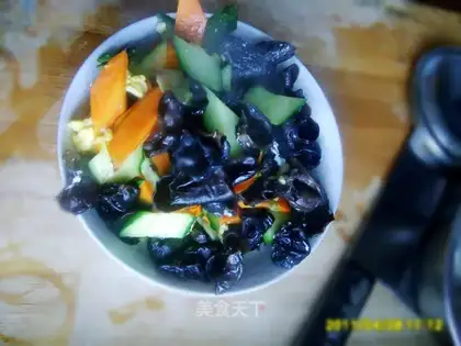 Scrambled fungus and eggs