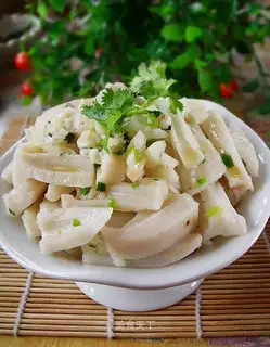 Cold lotus root strips